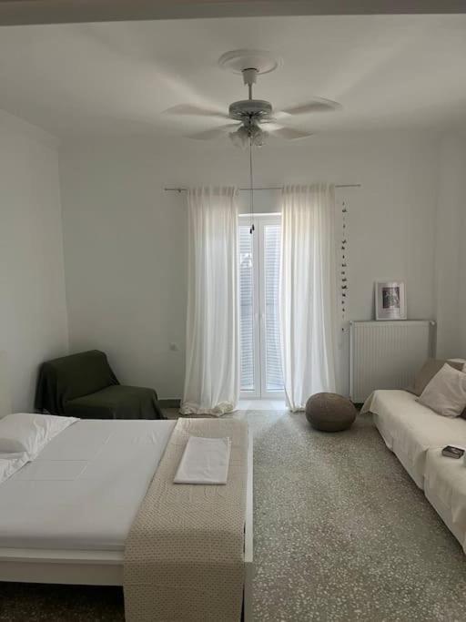 Cozy, Spacious, Newly Renovated Flat In Adamas Dış mekan fotoğraf