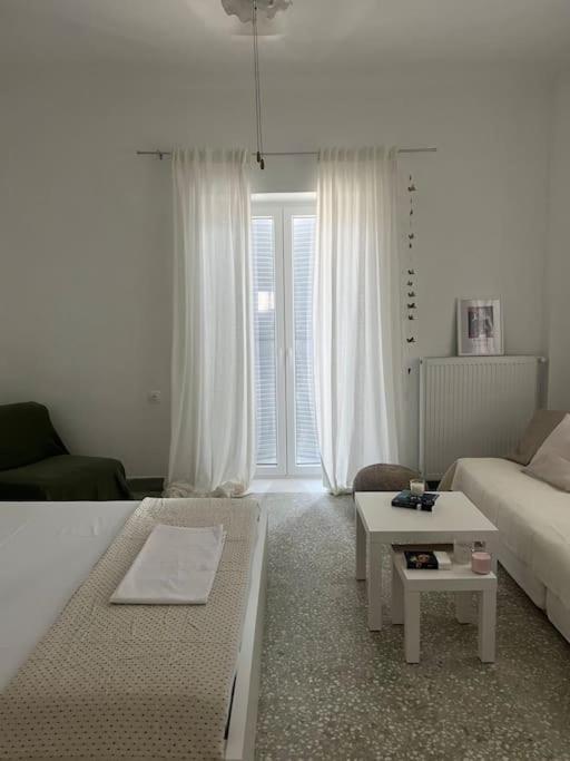Cozy, Spacious, Newly Renovated Flat In Adamas Dış mekan fotoğraf