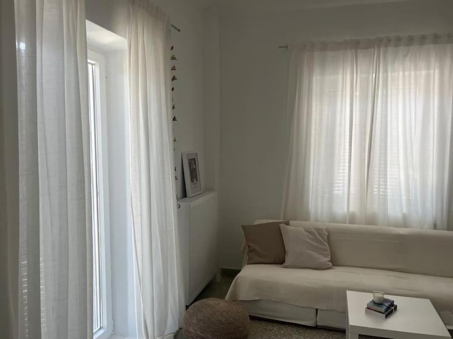 Cozy, Spacious, Newly Renovated Flat In Adamas Dış mekan fotoğraf