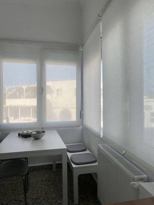 Cozy, Spacious, Newly Renovated Flat In Adamas Dış mekan fotoğraf